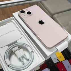 iPhone 13 Pink 