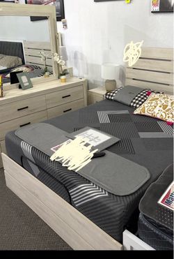 Queen bedroom set