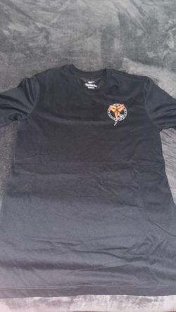 Kobe Bryant t shirt