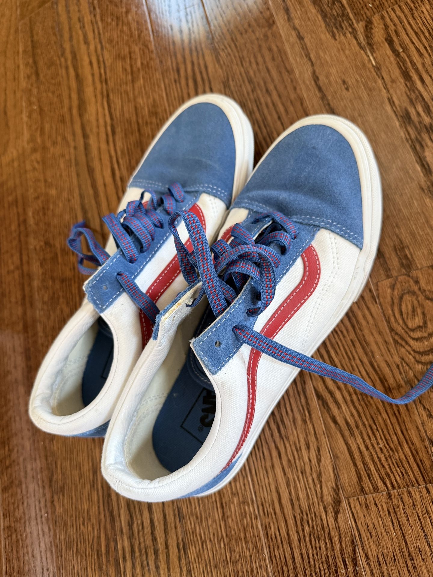 Women’s Vans Sheos