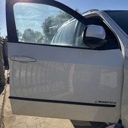 2011 BMW X5 xDrive35d Front Passenger Door – Complete – Alpine White (300)
