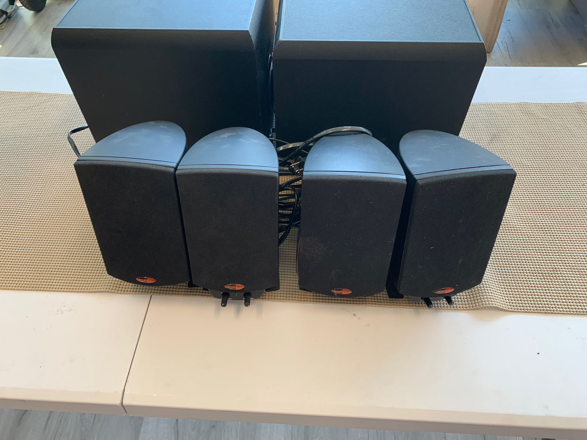 Klipsch 3pc Speaker Set $80