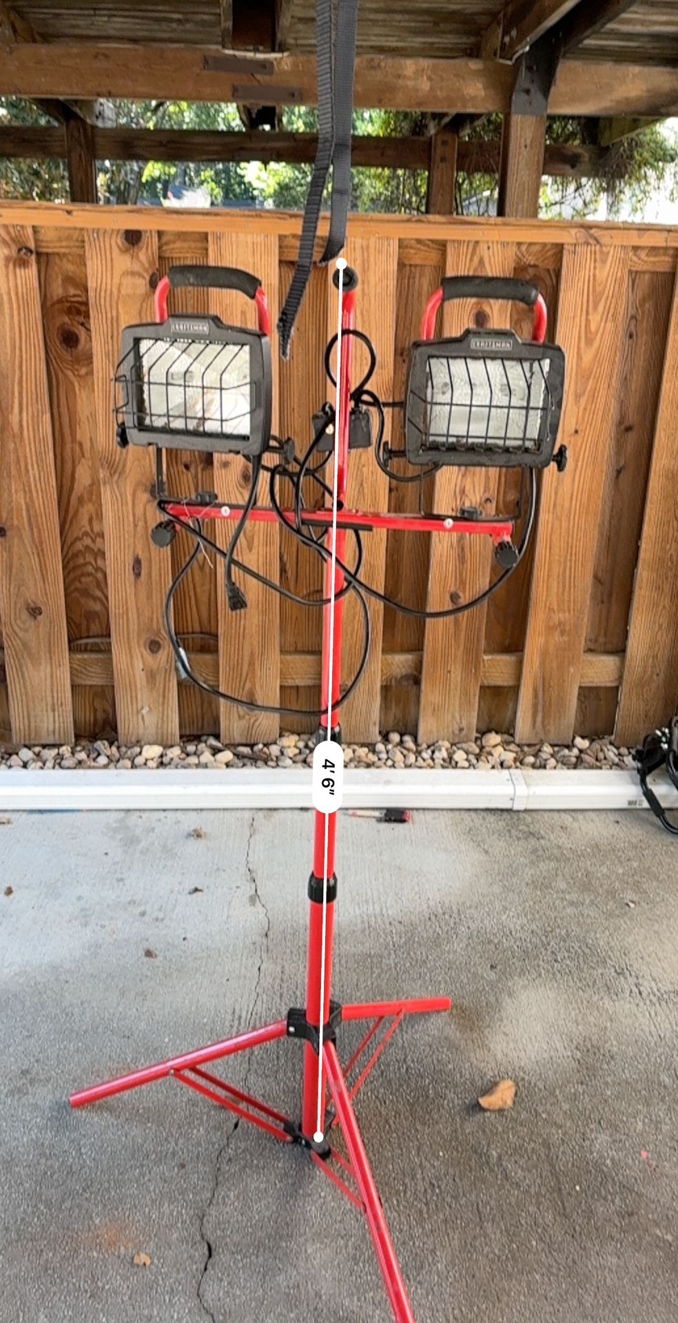 Craftsman Dual-Head Halogen Work Light – Adjustable Tripod Stand