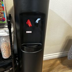 Water Dispenser 