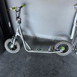 Mongoose Scooter