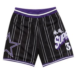 SUPREME STAR BASKETBALL SHORTS SIZE LARGE 