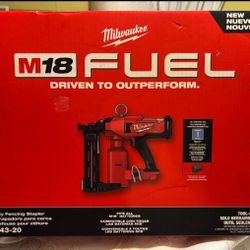 Milwaukee 2843-20 M18 18V Li-Ion Fuel Utility Fencing Stapler - Red