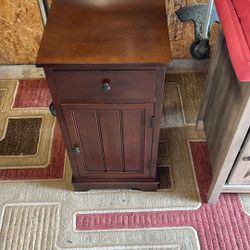 Side Table 14x16x32