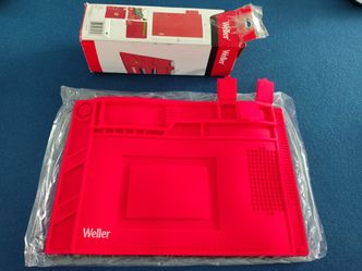 Weller Soldering Work Stationat