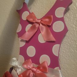 Bow Holder