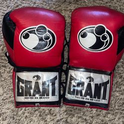 GRANT PROFESSIONAL MMA BOXING GLOVES