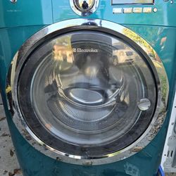 Stackable washer and dryer