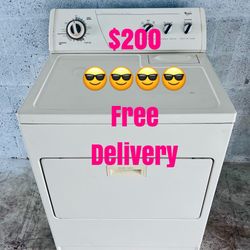 Whirlpool top load heavy duty super capacity washing machine. With a fresh clean system quick wash, bulky sheets, delicates colors, wipes, normal tons