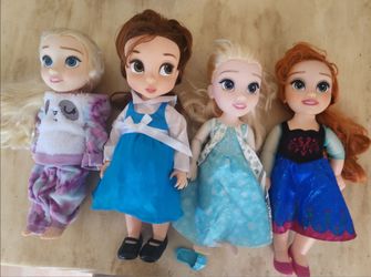 Lot Disney Frozen Dolls