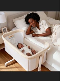Bedside Baby Bassinet with Wheels