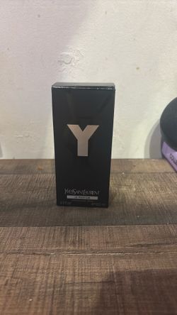 YvesSaintLaurent (YSL) 