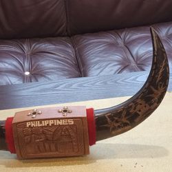 Vintage Philippines Etched Water Buffalo Horns Pen Holder