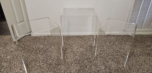 Unique Lucite and Acrylic Clear Nesting End Tables Set of 3