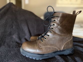 Women Brown Boots