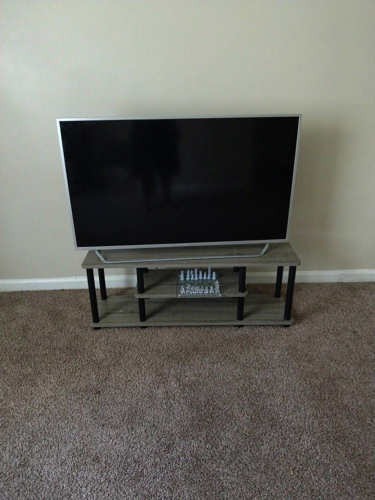 50 Inch Flat Screen With Stand