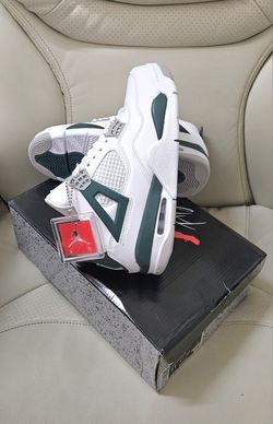 Jordan 4 Retro 