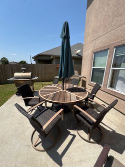 Outdoor Patio Set with six chairs