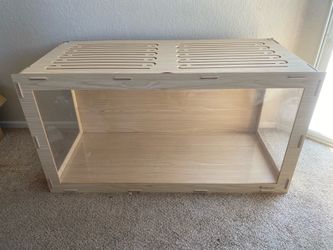 Niteangel bigger world cage + bedding