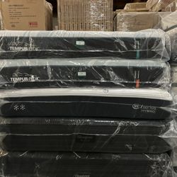 Brand New Tempurpedic California King Proadapt 2.0 Medium Hybrid Mattress $4100 In Stores 