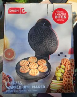 Mini Waffle Maker, Almost New