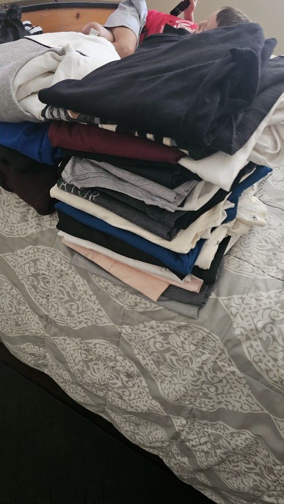 Men's Clothing Size Small & Medium.