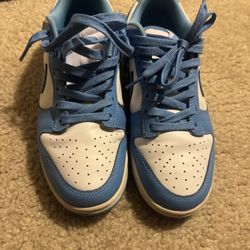 nike dunk low  ‘university blue’