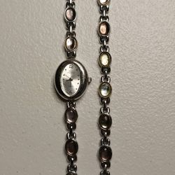 Vintage Gloria Vanderbilt Quartz Watch & Bracelet