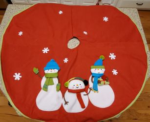Tree skirt 48" $20.00