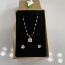 Sterling Silver Solitaire Necklace Set