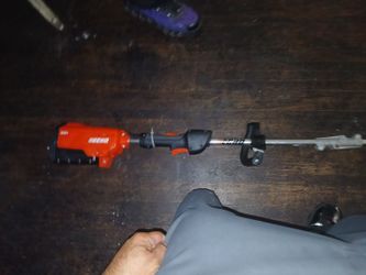 Electric echo 58 volt trimmer w/battery