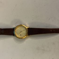 Disney Retired ladies Gold Coin Mickey Mouse Watch! New! htf! Out of Production!