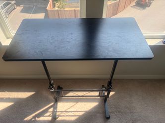 Adjustable Height Mobile Laptop Desk