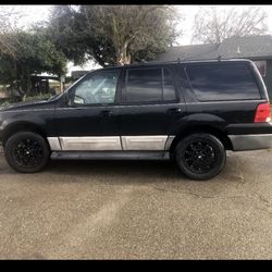 2003 Ford Expedition