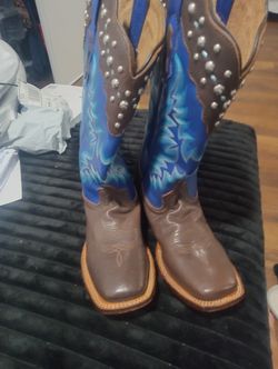 Like New Cowboy Boots Only Been Worn Twice