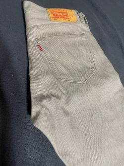 Grey Levi 501