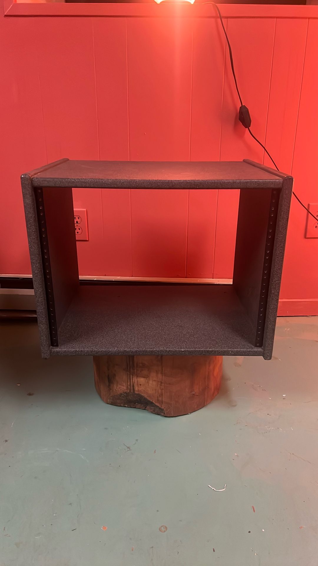 Gator Raxxess 8U Studio Rack