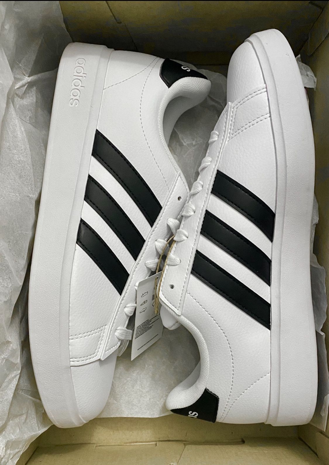 *NEW* Adidas Grand Court 2.0 Sneakers - Men’s Size 8