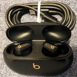 Studio Beats .New Shape $60 Firm