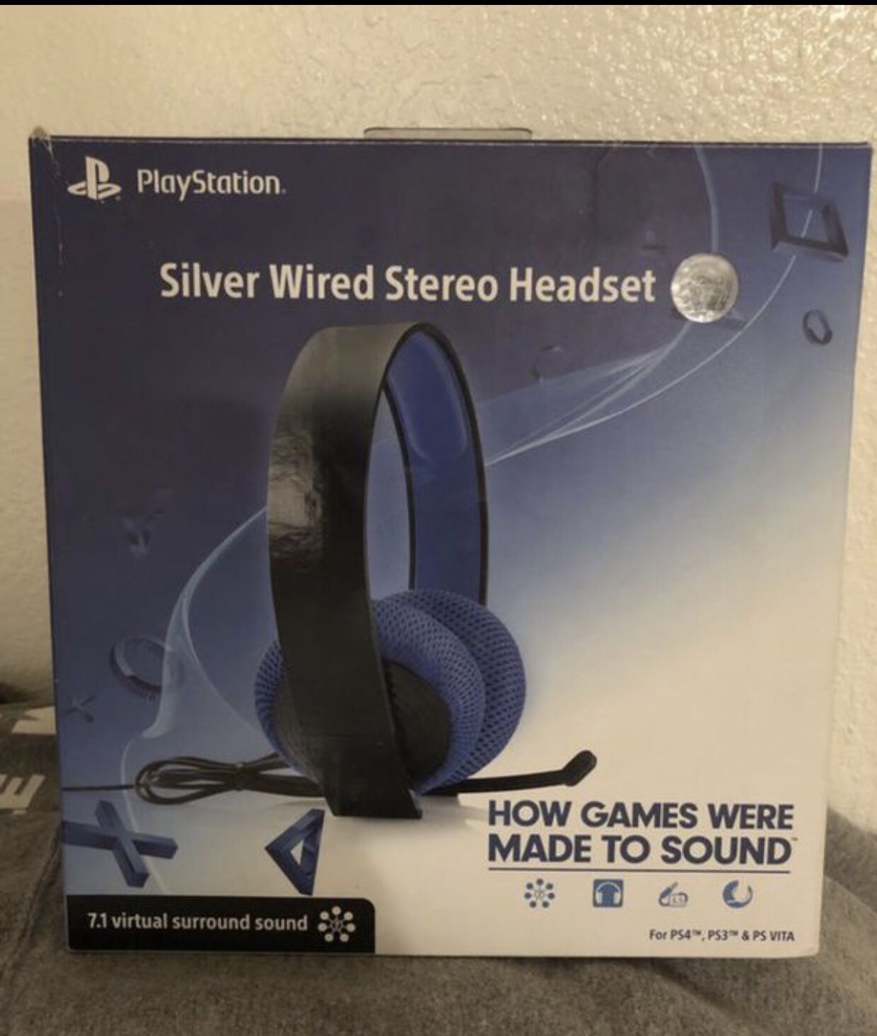 PlayStation gaming headphones