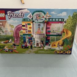 Lego Friends Pet Day Care Center