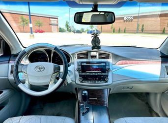 2011 Toyota Avalon limited