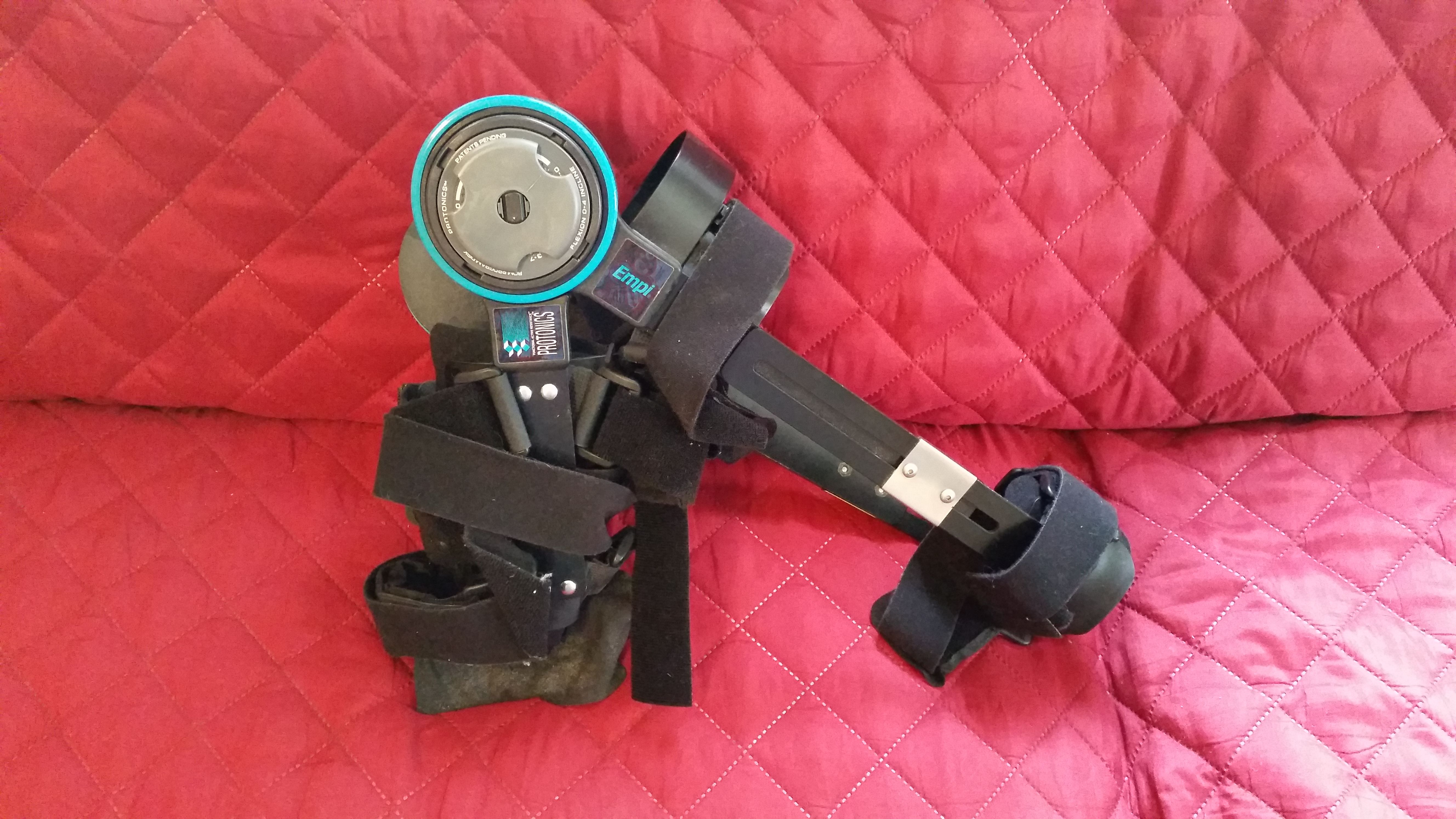 Empi Protonics knee brace