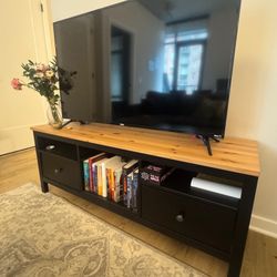 50 inch ROKU TV