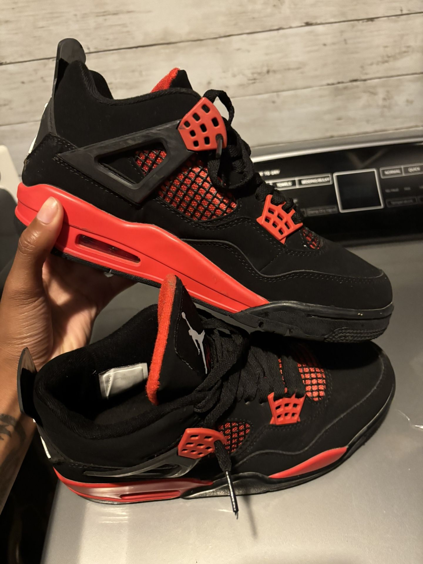 Red Thunder 4s