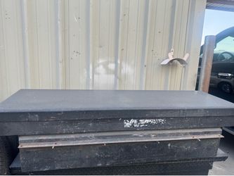 Truck tool box black heavy duty